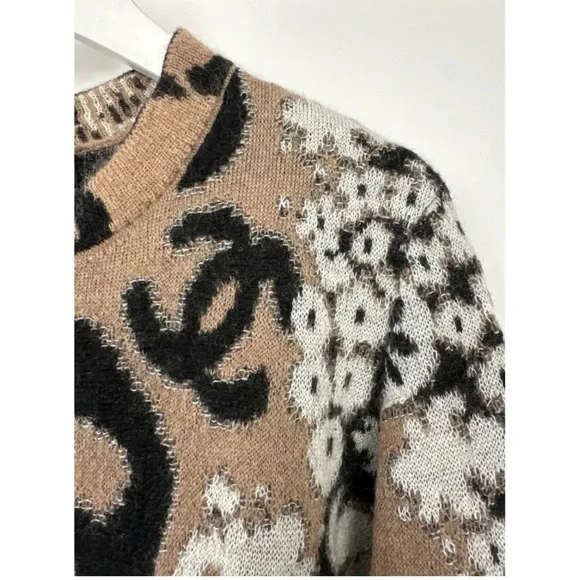 NWT CHANEL 23/A METIERS D'ART CC LEOPARD PRINT JUMPER SIZE FR 38 (UK 10) - Picture 10 of 15